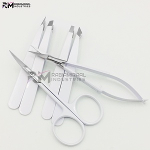 Pinzas para Cejas RMI al Por Mayor, con Recubrimiento en Polvo Blanco/Plateado, Punta de Acero Inoxidable, Juego de 4 Pinzas con Puntas Diferentes - Product Image 6