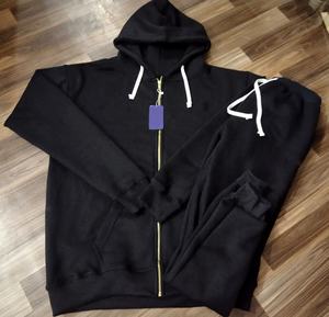 Conjunto Deportivo de Felpa Personalizado para Hombre, MOQ Bajo, Tallas Grandes, 100% Algodón Grueso, Corte Ajustado, Ropa Deportiva de Alta Calidad para Correr - Product Image 3