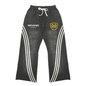 Chándales estampados de diseño personalizado de manga larga de color gris de fabricante de ropa personalizada para chándales con cierre de cremallera para hombre - Product Image 3