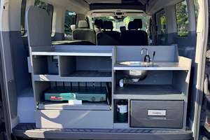 FORD TRANSIT 350 XLT 2019 USADO, Volante a la Izquierda/Derecha - Product Image 5