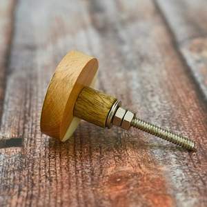 Poignée de porte en bois en gros directe d'usine bouton en résine artisanat bouton en bois de résine pour meubles modernes par HF CRAFTS - Product Image 6