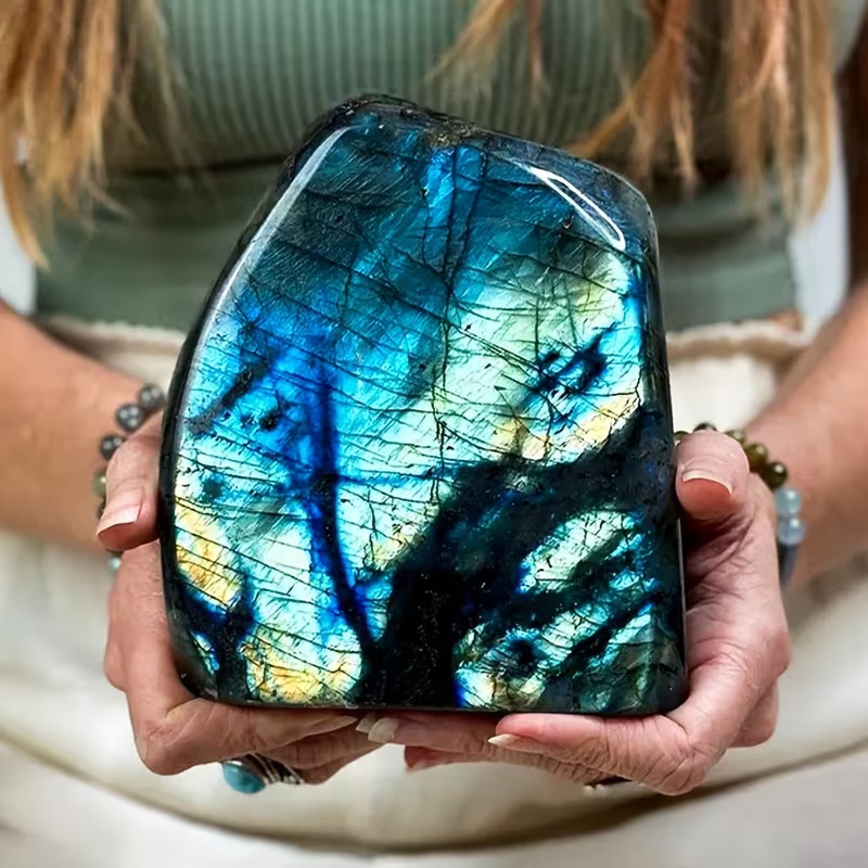 Labradorite bleue, forme libre