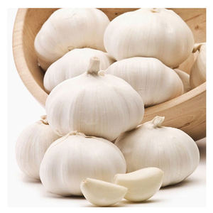 กระเทียมขาวสดคุณภาพสูงเกรดพรีเมียมปี 2025 จากซานตง รับสั่งบรรจุภัณฑ์ตามความต้องการ รับคำสั่งซื้อขายส่ง มีราคาขายส่งจำนวนมาก - Product Image 1