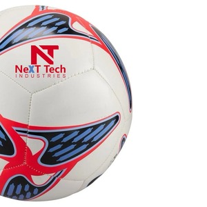 Balón de entrenamiento de fútbol de Next Tech Industries, material de PU para fines de entrenamiento con diseño personalizado y logotipo personalizado - Product Image 2