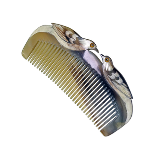 Cuerno hecho a mano Herramientas de estilismo Peine Cuerno de búfalo Peine para el cabello Peines de cuerno real al mejor precio color natural - Product Image 2