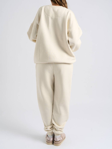 Conjunto Deportivo de Otoño para Mujer, Ropa Deportiva Moderna, Ligera y Versátil para Actividades Dinámicas, Personalizable, 2 Piezas - Product Image 6