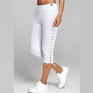 Leggings Capri de qualité supérieure pour dames Leggings sans couture serrés à la mode Pantalon grande taille Push Up Leggings Capri de gymnastique personnalisés - Product Image 4