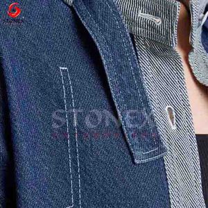 Chaquetas de mezclilla recortadas de retazos en contraste de 2 colores con cuello abotonado estilo novio para mujer personalizadas - Product Image 6