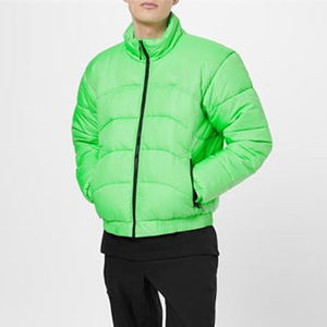 Chaqueta de invierno impermeable de alta calidad para hombre, acolchada informal con logotipo personalizado para exteriores con bolsillos multicolores - Product Image 4