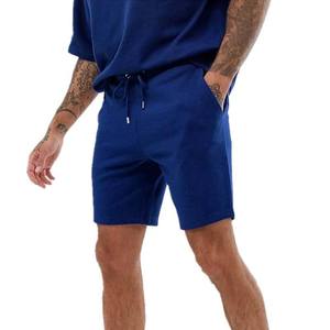 Nouveautés couleur unie été hommes survêtement court vente en gros t-shirts jeunes et adultes mode casual hommes ensembles d'été - Product Image 4