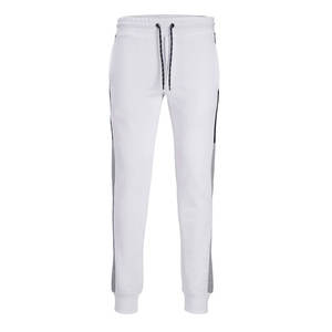 Pantalon de jogging pour homme, coupe droite, léger, mi-long, pour un confort quotidien, tissu doux, coupe ajustée, design épuré, adapté à un usage décontracté - Product Image 1