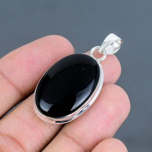 Colgante de Plata de Ley 925 elegante clásico con forma de amantes con piedra preciosa de ónix negro para regalo de aniversario Unisex - Product Image 3