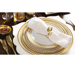 Excellent aspect métal doré perlé rond de serviette avec fleur Design Private Label pour les mariages et les fêtes Décoration de table en métal - Product Image 5