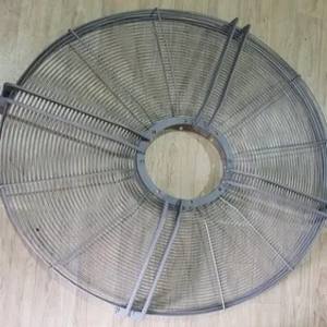 Grille de protection en métal de type anneau robuste pour ventilateurs d'échappement industriels, couverture de protection durable - Product Image 1