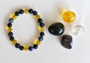 Gamme Exclusive : Kit de Cristaux du Zodiaque SCORPIO, Pierres Roulées Polies Écologiques, Pierre de Naissance, Pierre de Méditation, Perles pour Cartes, Bracelet - Product Image 2