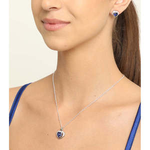 Ensemble de boucles d'oreilles pendantes en argent sterling 925 avec pendentif cœur bleu royal pour offrir en cadeau - Product Image 3
