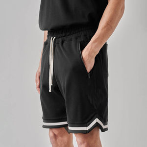 Short en maille personnalisé, confortable, respirant, à double épaisseur, short de basket-ball de qualité supérieure à sublimation pour hommes - Product Image 6