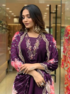เสื้อลูกไม้ปักลายวิสโคสชบอลลีวูดผ้าโปร่ง44ลาย kurti จาก kurta ขนาด S-XXL สำหรับปาร์ตี้สำหรับฤดูร้อน - Product Image 2