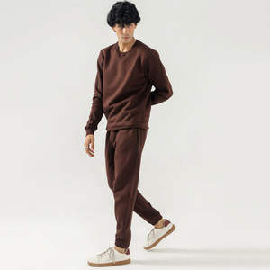 Conjunto Deportivo para Hombre al por Mayor 2026, Chándal Personalizado con Logotipo, Conjunto Deportivo Informal para Correr, Transpirable, Tallas Grandes, Servicio OEM - Product Image 4