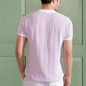 Elegante Polo para Hombre con Tela de Algodón Premium, Diseño Ajustado, Mangas Cortas, Perfecto para Estilo Casual de Negocios y Deportes al Aire Libre - Product Image 3