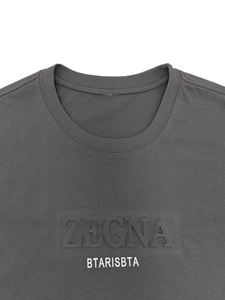 Camiseta de manga corta de talla grande con cuello redondo de alta calidad para hombre, Camiseta ajustada de entrenamiento físico de gimnasio de estilo callejero personalizada para hombre - Product Image 2