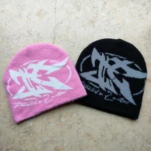 Gorros de invierno cálidos y gruesos personalizados para mujer, gorros de mohair peludos y esponjosos con gorra de calavera elegante, patrones de camuflaje y cuadros - Product Image 3