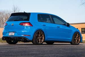 Voiture d'occasion en parfait état, modèle 2019, pour GTI Rabbit Edition Turbo Coupé, bleu bleuet, conduite à gauche, bonnes performances, faible kilométrage - Product Image 5