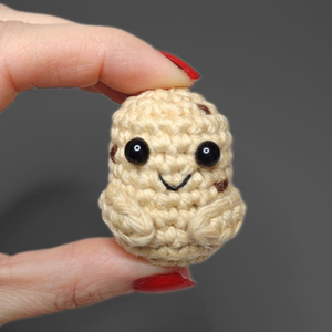 Nuevos lindos Mini juguetes de patata de punto de ganchillo decoración suave para el hogar con tarjeta de afirmaciones positivas hecha de 100% algodón PP relleno de algodón - Product Image 3