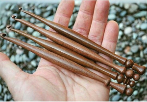 Crochet en bois professionnel |   Outil de tricot en bois naturel durable pour le crochet DIY par AZ ENTERPRISES aux prix les plus bas - Product Image 4