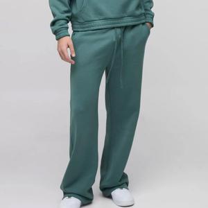 Conjunto de chándal de hombre con capucha y pantalones de chándal holgados en blanco de fabricante personalizado - Product Image 3