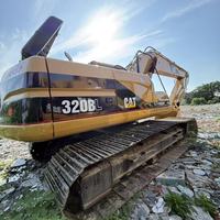 Excavatrice d'occasion 320BL avec godet de grande capacité de 1,1 m³ pour moteur diesel, 20 tonnes, boîte de vitesses, pompe et moteur d'origine japonaise