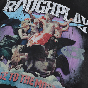 เสื้อยืดโอเวอร์ไซส์แขนยาวสำหรับผู้ชาย ROUGHPLAY พร้อมลายพิมพ์ สตรีทแวร์ คอกลม แต่งขอบตัดกัน ผ้าเจอร์ซีย์คอตตอน - Product Image 2