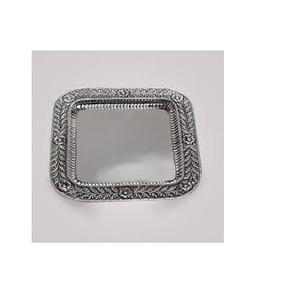 Plateau de service en métal argenté de forme arrondie à finition brillante pour la cuisine et le dessus de Table utilisation pour servir des aliments délicieux et du désert - Product Image 6