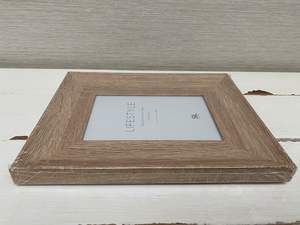 Diy Marco de fotos de madera Pantalla minimalista Guía PDF hecha a mano Descargable Imagen paso a paso disponible - Product Image 2