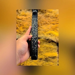 Hacha de Pizza de acero de alto carbono personalizada hecha a mano, Funda de cuero fino, mango de madera, cortador de Pizza Vikingo, proceso Industrial forjado a mano - Product Image 1