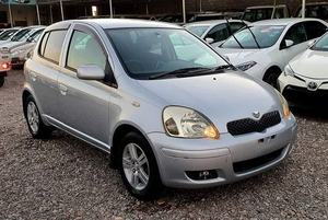 Usado 2003 a 2024 Toyota VITZ volante a la derecha. - Product Image 5