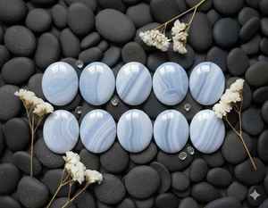 Cabochon d'agate en vrac, pierre précieuse naturelle, agate dentelle bleue, tailles et formes assorties - Product Image 3