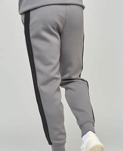 Ensemble de survêtements d'hiver pour hommes sur mesure de haute qualité pantalons superposés en coton respirant pour vêtements de sport de maternité en salle de sport - Product Image 4