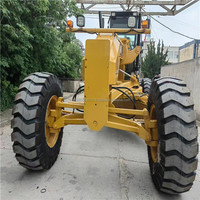 Niveleuse Caterpillar 140K d'occasion, modèle 2020, avec moteur, boîte de vitesses et pompe, à vendre