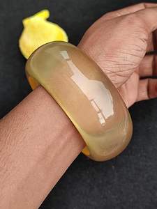 Unique Handmade Stylish Resin Bangle Best Quality Classic Fashion Jewelry Bangle for Women & <b>Girl</b> - Product Image 5