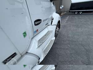 Camion benne KENWORTH T680 neuf/d'occasion 2019, caméra arrière 360°, capacité de charge 31-40T, norme Euro 6, moteur diesel Dongfeng, transmission automatique - Product Image 2