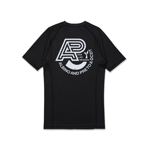 Protectores transpirables para sarpullidos para hombres Pakistan Made La mejor calidad Protector de sarpullidos de manga larga para hombres y mujeres a granel al por mayor - Product Image 2