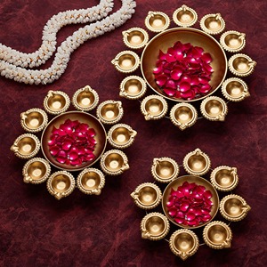 Urli ชามรูปทรง Diya สำหรับดอกไม้ลอยและแสงเทียนชาสำหรับบ้านสำนักงานและตกแต่งโต๊ะตกแต่ง Diwali - Product Image 5