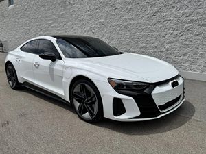 Offre exceptionnelle 2024 Audi RS e-tron GT Système de moteur double synchrone, transmission intégrale Quattro - Product Image 4