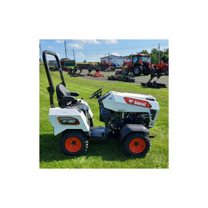 Tractor utilitario Bobcat AT450 de alto rendimiento, máquina agrícola compacta y fiable, eficiente para la agricultura, siega y acarreo - Product Image 6