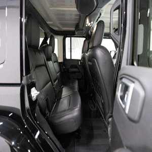 2024 Mejor Vendido Wrangler Technology Package Unlimited Rubicon 392 4WD Automático de 8 Velocidades SRT HEMI 6.4L V8 MDS Garantía Tapicería de Tela - Product Image 5