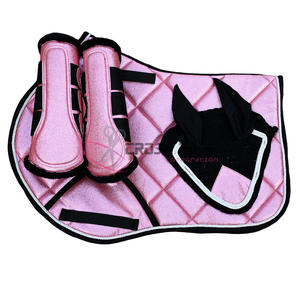 Meilleure vente Ensemble de tapis de selle de dressage avec bottes de protection et bonnet de brossage des jambes assorties Accessoires d'équitation durables - Product Image 1
