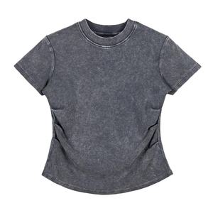 เสื้อยืดผู้หญิงคุณภาพสูง 280GSM สไตล์ลำลอง ล้างสีแบบแอซิด 100% ผ้าฝ้าย ระบายอากาศได้ดี ทรงเข้ารูป เอวเข้ารูป คอกลม สไตล์วิทยาลัย - Product Image 1