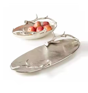 Plateaux de service en métal poli argenté Plateau en métal personnalisé pour servir des aliments et des boissons disponible au prix le plus bas - Product Image 5