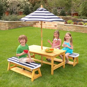 Ensembles de tables et bancs en bois d'extérieur en gros avec coussins et parasols – Mobilier de jardin pour enfants - Product Image 3